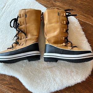 Outbound winter boots for women
